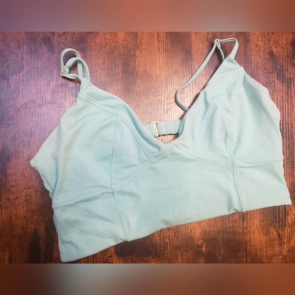 Medium Victoria's secret strappy loneliness triangle cup D/DD/DDD bikini… - Picture 9 of 9